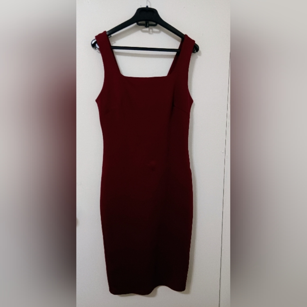 UK2LA Dress. Size L. Color Burgundy.          Mini dress. Pre-owned.